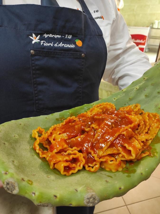 Agriturismo Fiori D'Arancio Palagiano Kültér fotó