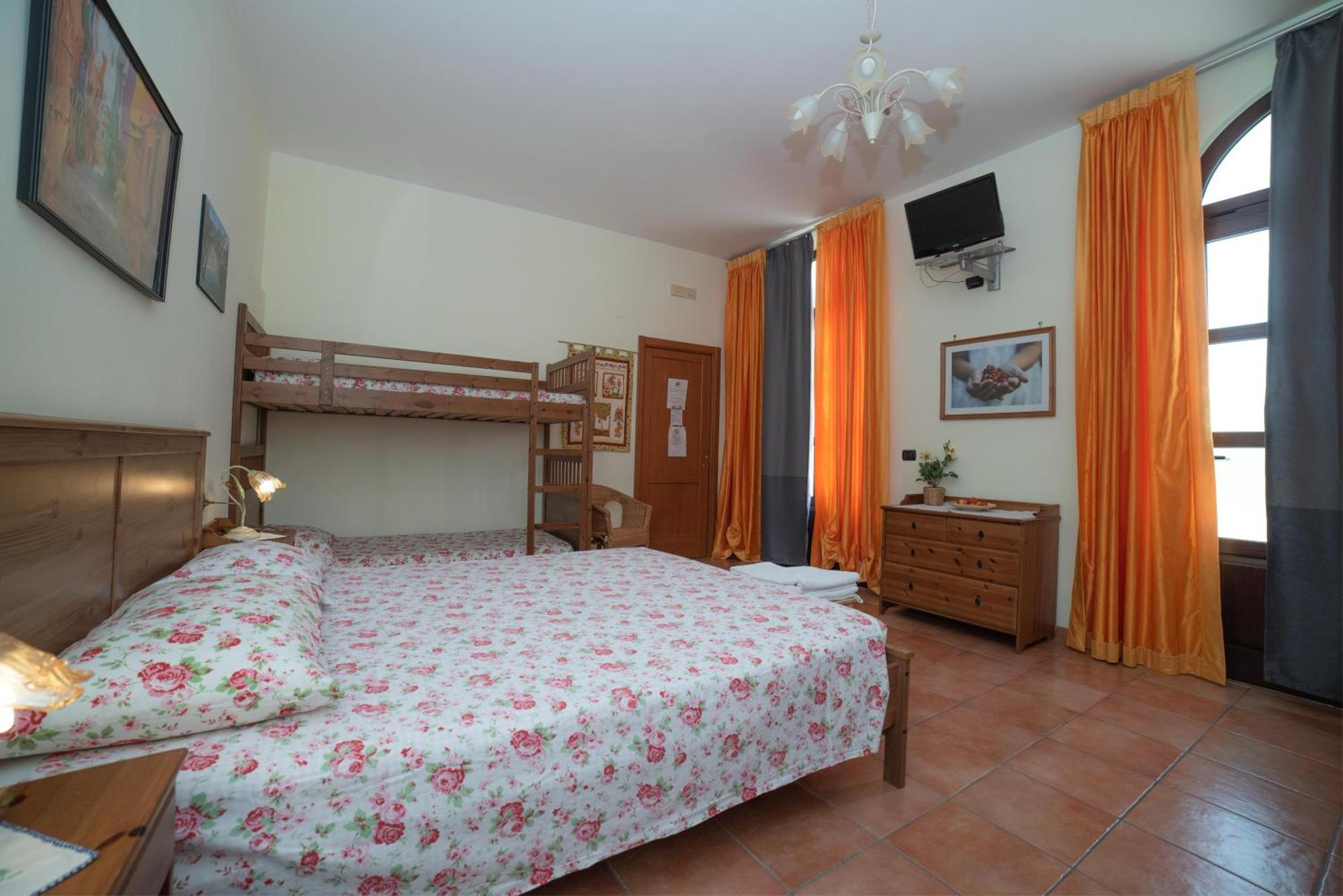 Agriturismo Fiori D'Arancio Palagiano Kültér fotó