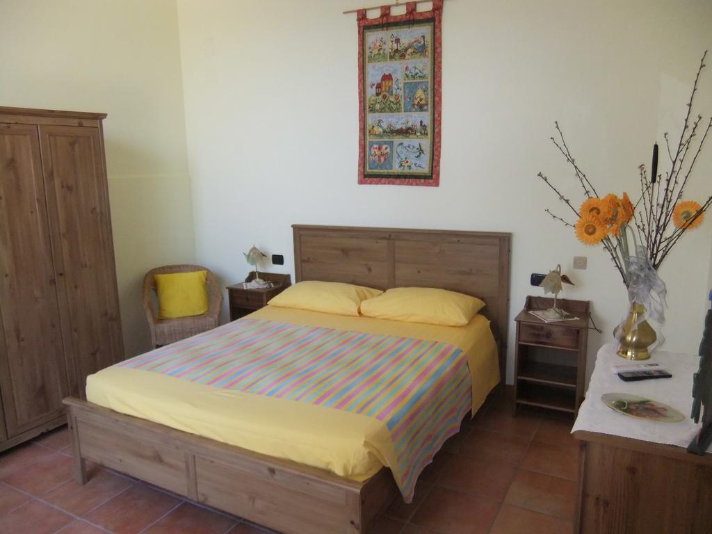 Agriturismo Fiori D'Arancio Palagiano Szoba fotó